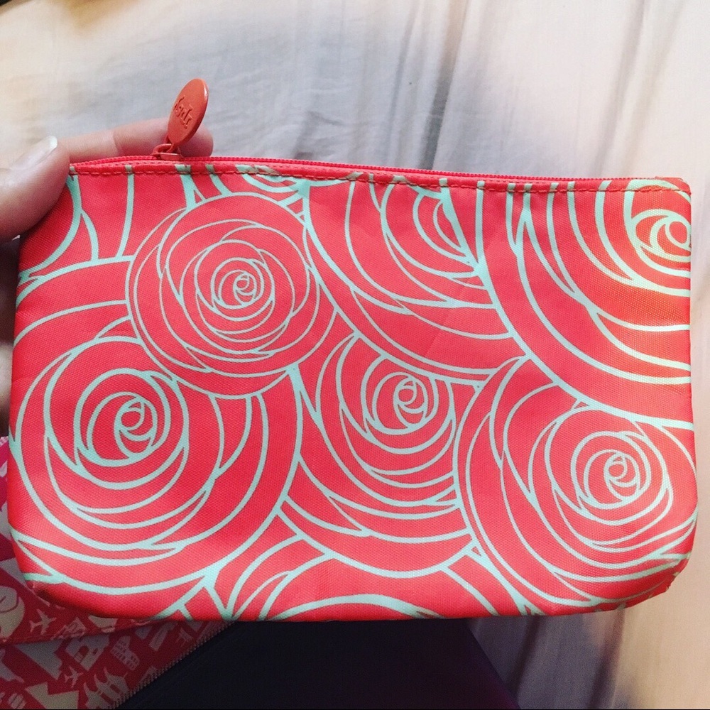 Ipsy bag bundle - Picture 6 of 6